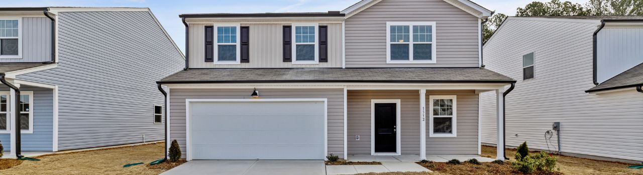 Row of single family homes next to each other.